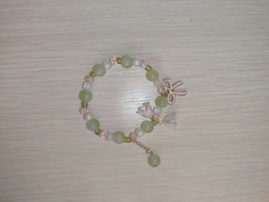 Гривни за момичета в цветовете /лилаво,розово,синьо и зелено/