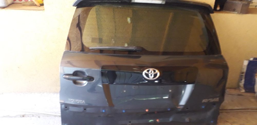 Haion spate Toyota Rav 4