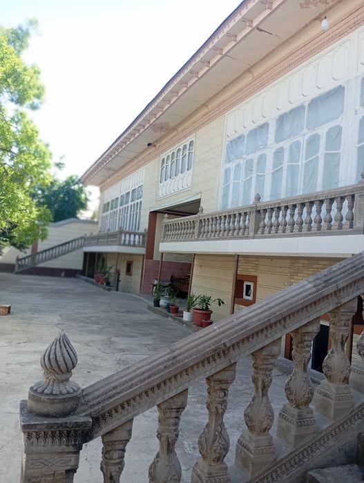 Уй сотилади янгиюль ниёзбошда