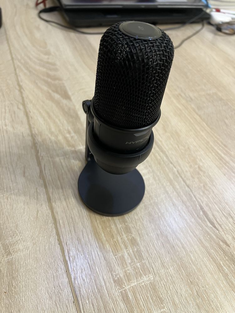 Микрофон HyperX Solocast
