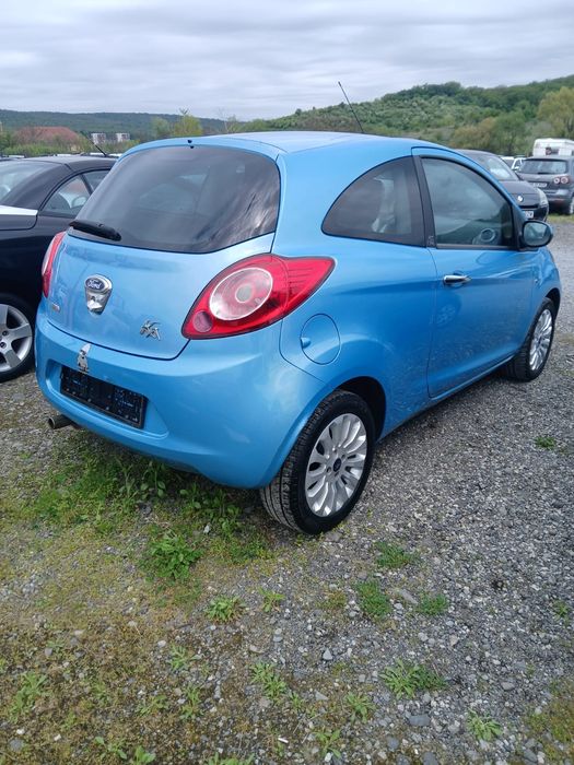 Vând Ford ka din Germania