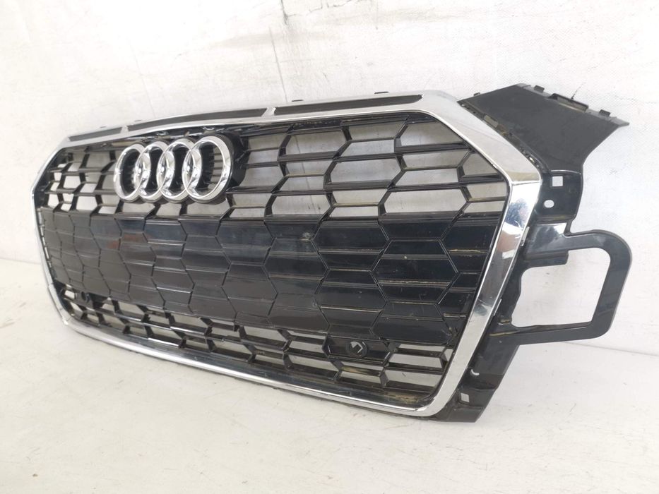 Радиаторна решетка Ауди А5 2 [фейслифт] Оригинална / Radiatorni reshet