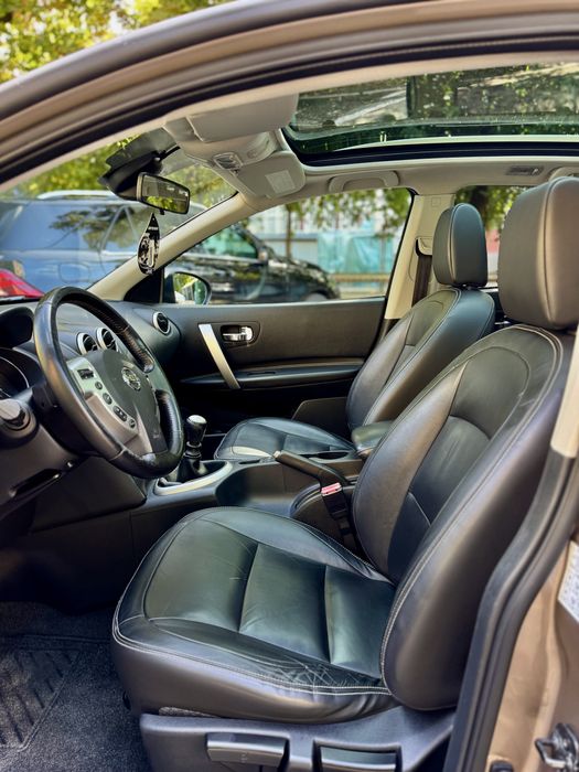 Nissan Qashqai 1.6 dCi Pure Drive Tekna, Bose