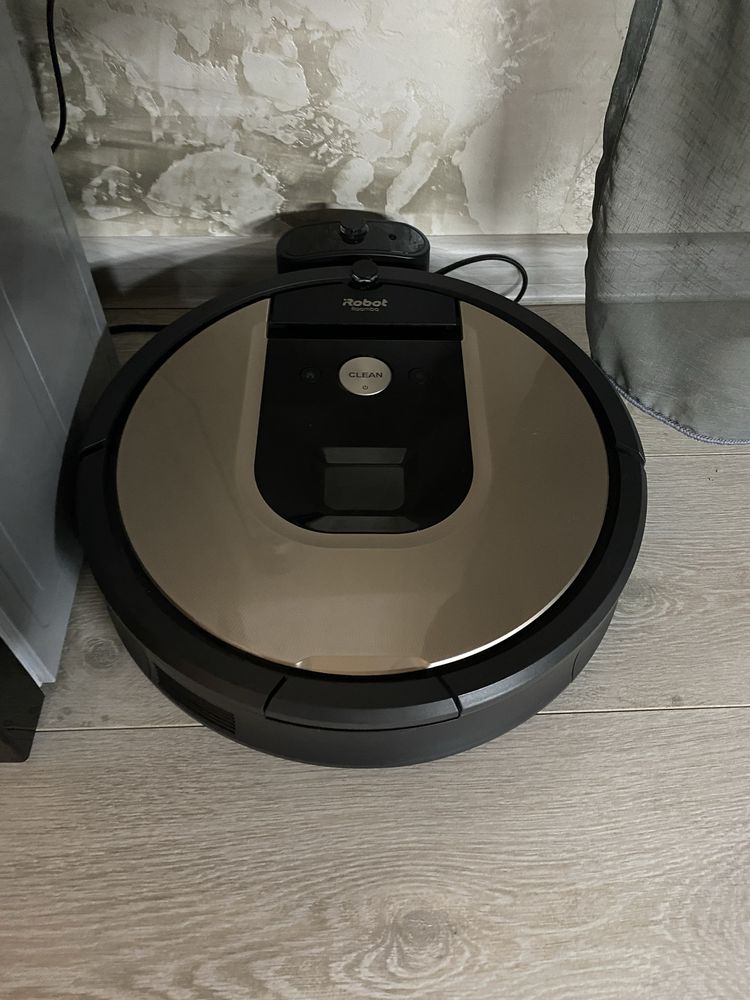 Прахосмукачка робот Roomba 976