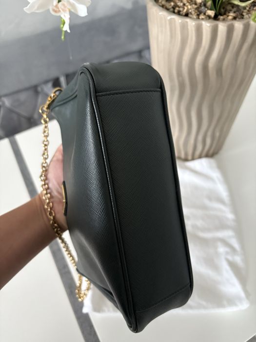 Geanta prada re-edition 2005