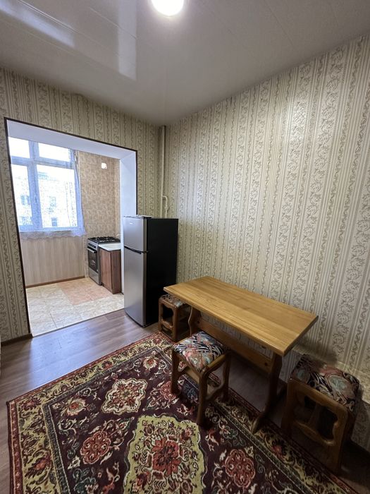 Шайхантахур район жарарик 2 хона тоза янги мебель