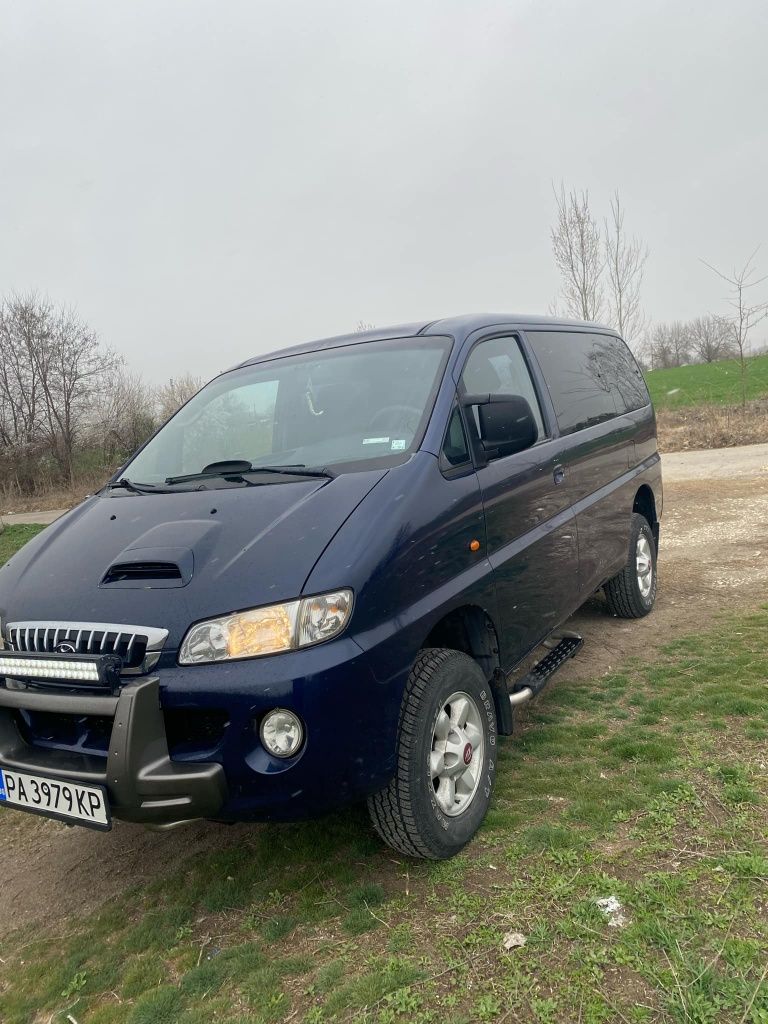 Hyundai Starex 2.5D 4x4