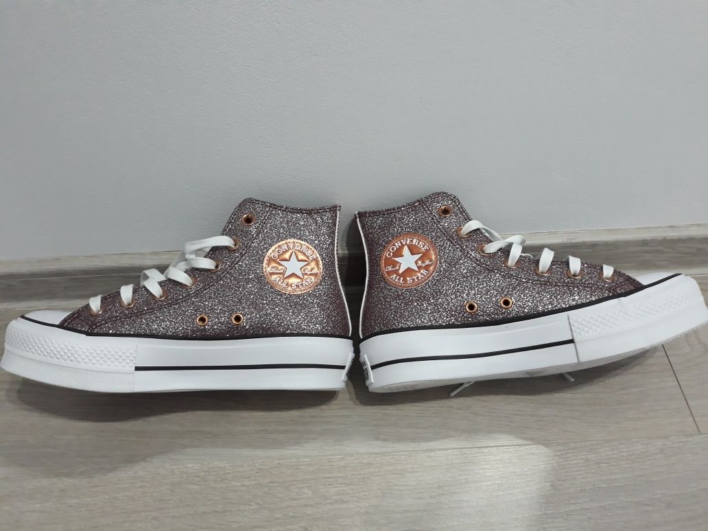 Converse A03240C