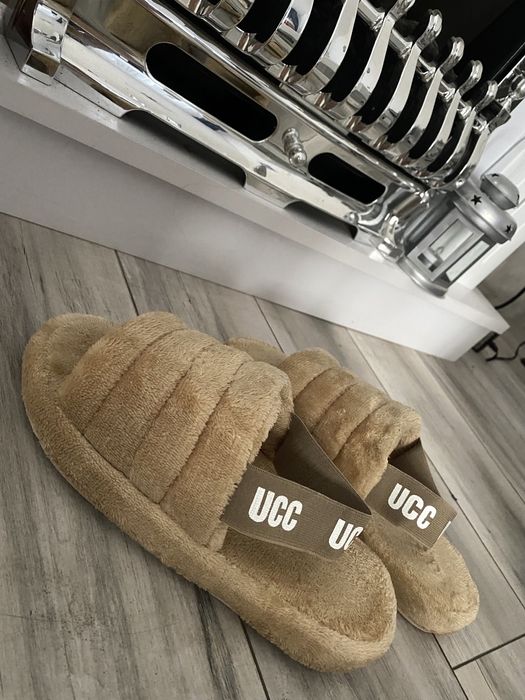 Vand Papuci Ugg noi