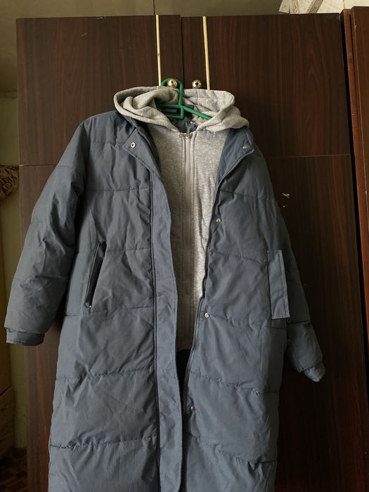 Продам куртку зимнию