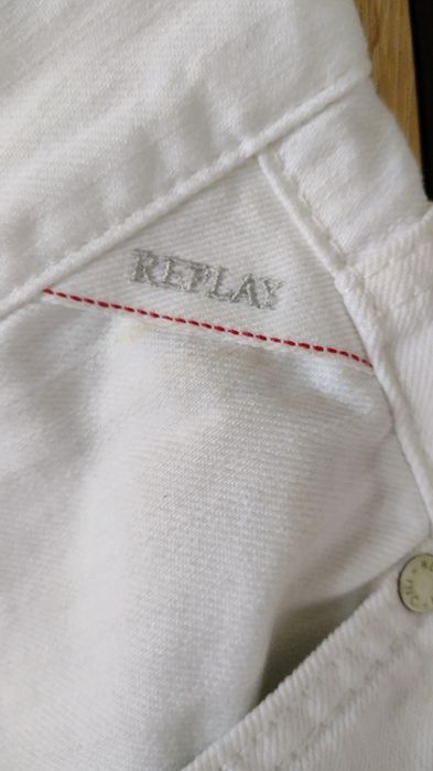 Нови бели дънки Replay 32