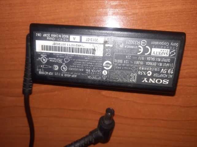 Блоки питания для ноутбука.