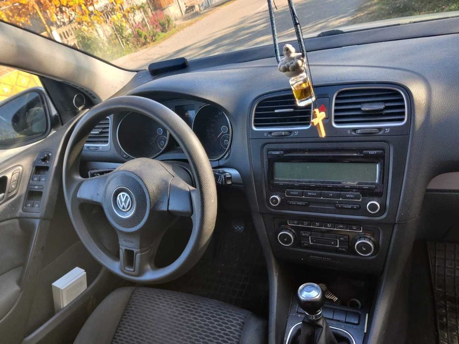 Volkswagen Golf 6 – 1.9 TDI / 105 CP – An 2008