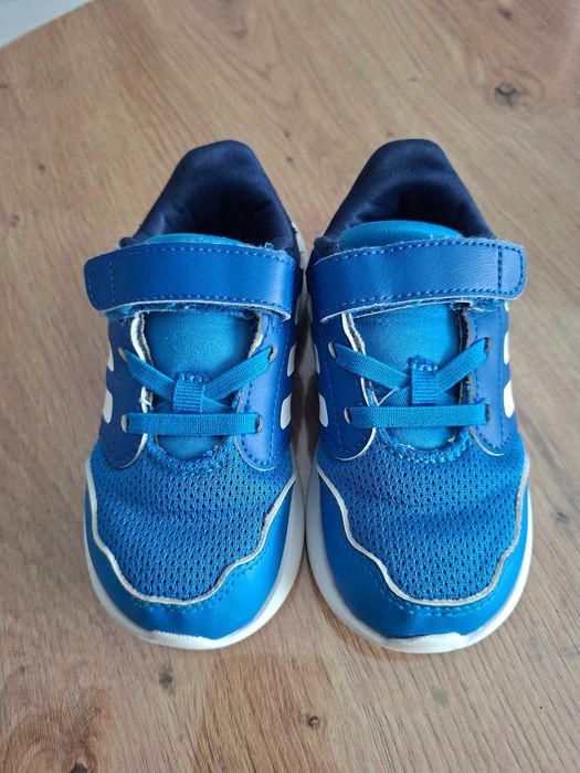 Детски маратонки 24 ном адидас