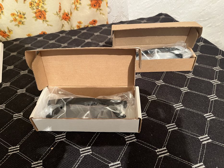 Продам Новые Солнце защитные очки не дорого торг есть