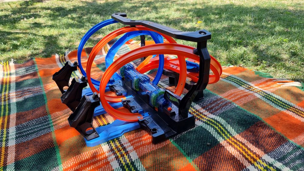 Hot wheels писта