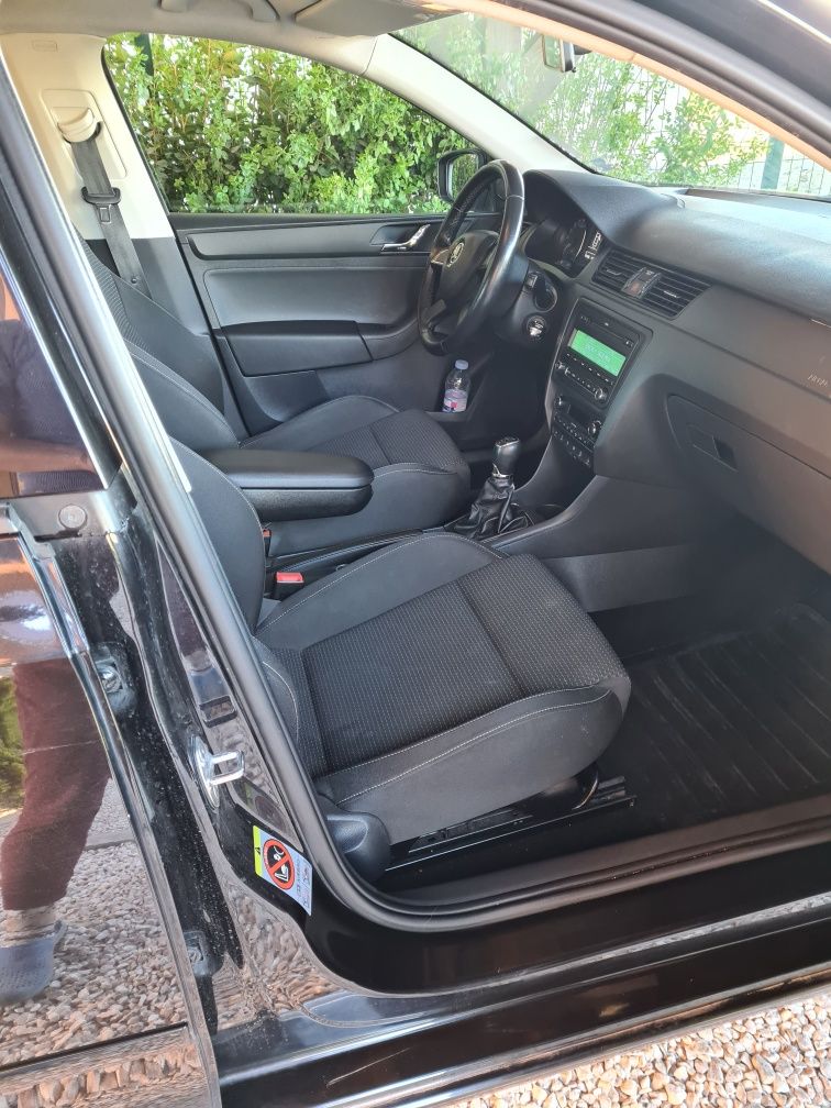 Шкода skoda rapid 1.6 tdi
