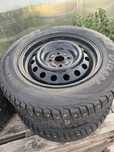 Колеса зимнии на дисках 195/65 R15 4x100