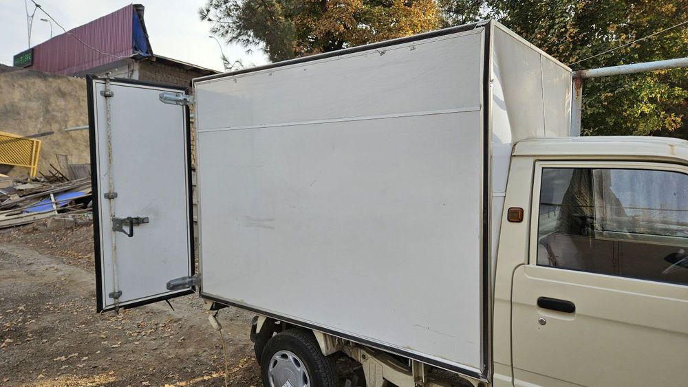 Лабо бутика сотилади