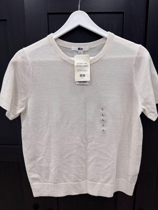 Женский свитер Uniqlo с коротким рукавом