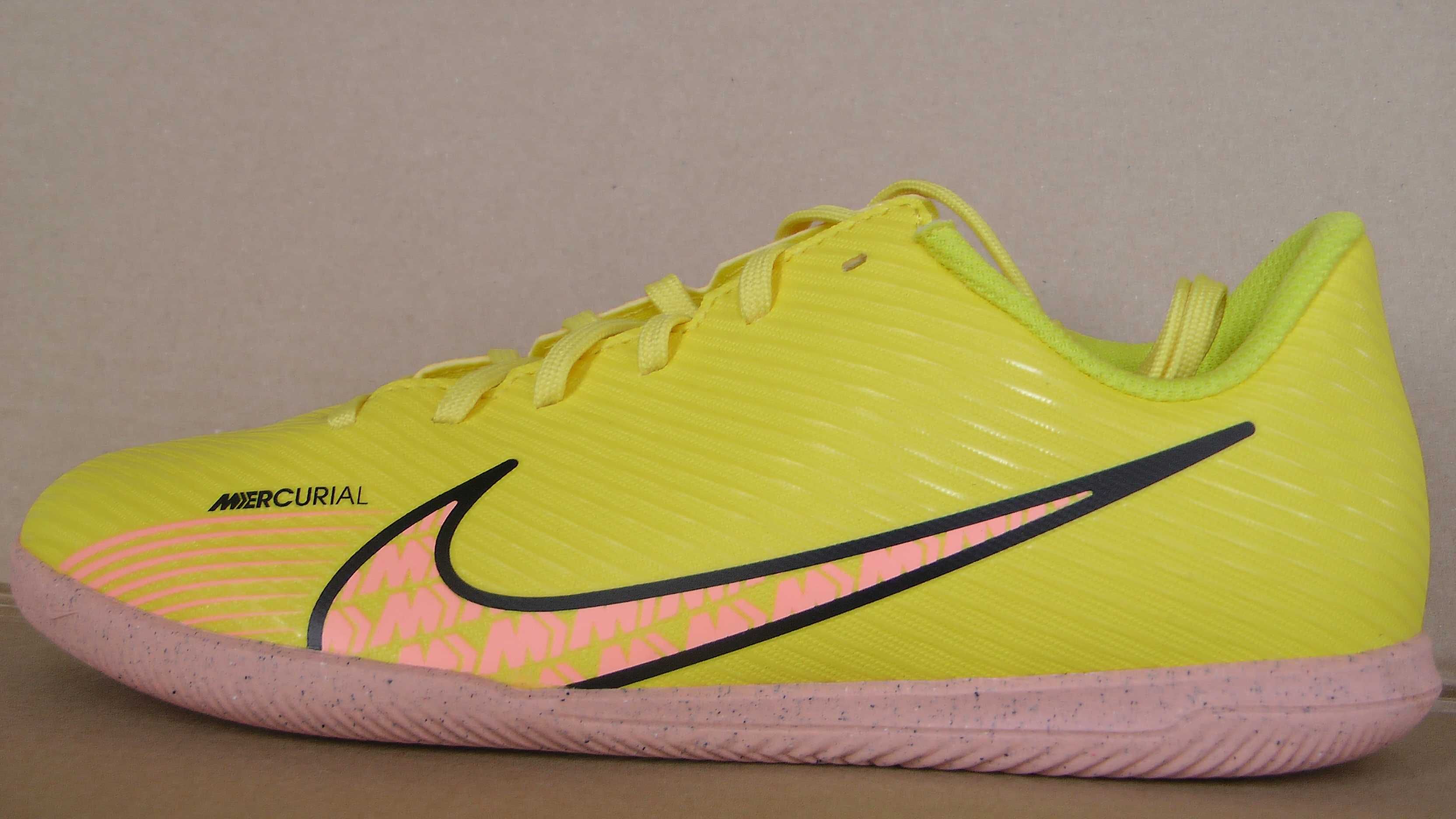 Ghete fotbal sala NOI Nike Vapor 15 marimea 36