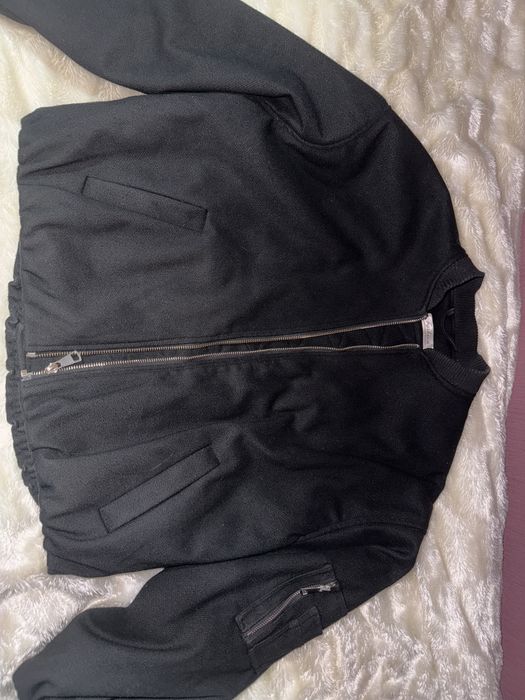 Бомбер для осеннего сезона. Очень удобный, стильный и тёплый.