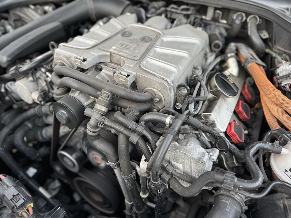 Motor hibrid baterie invertor porsche panamera 970