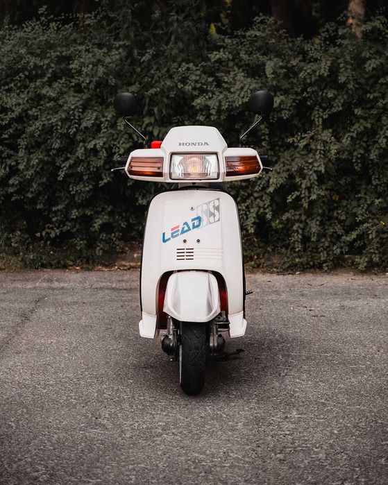Scuter Honda Lead 50SS 1984 49cc