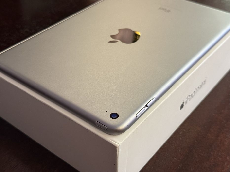 Ipad mini 4 128gb ползван само вкъщи