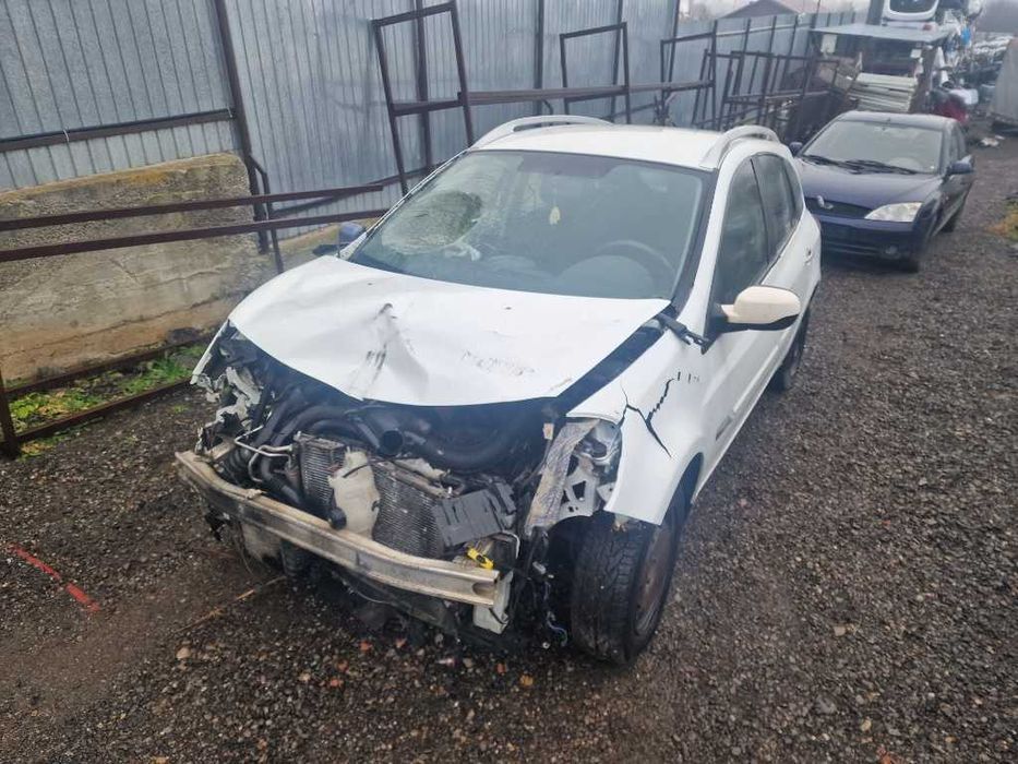 Dezmembrez dezmembrari Renault Clio 3 1.5 dci EURO 4 cod K9K-M7 50 KW