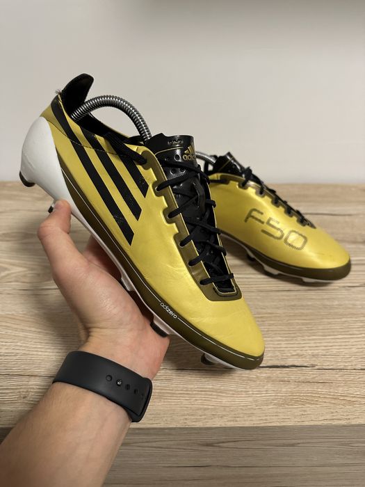 Ghete de fotbal Adidas F50 adizero