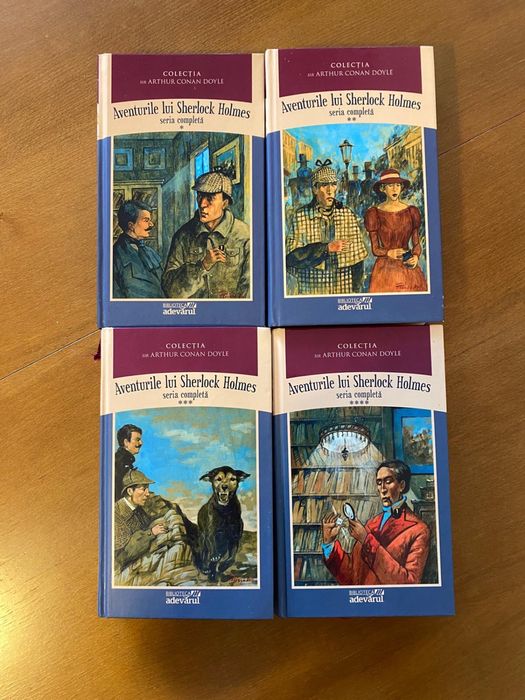 Vând colecția Sherlock Holmes