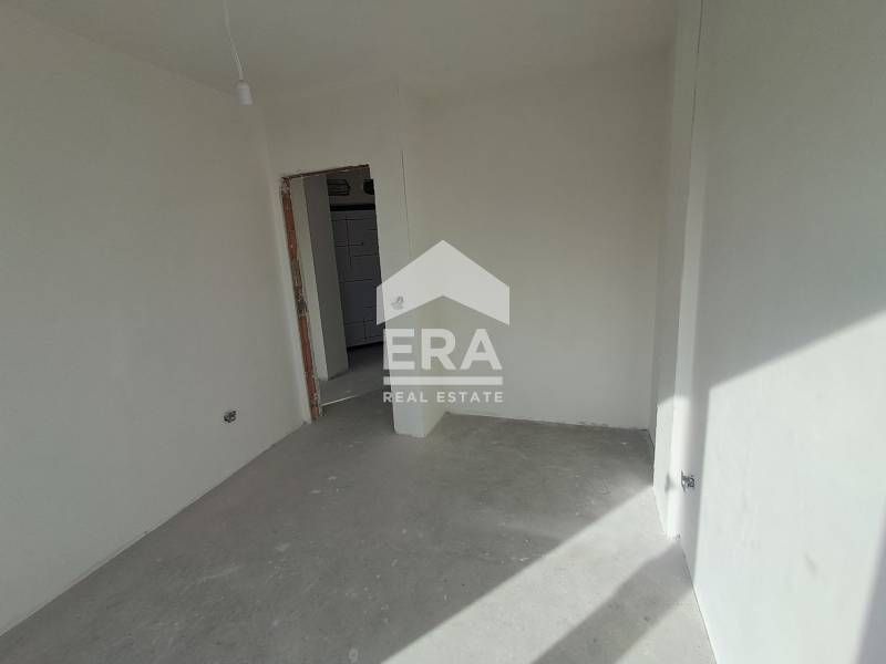 Продава се Тристаен апартамент в Варна, Аспарухово - 105 кв.м за 923 €/кв.м - Снимка #7