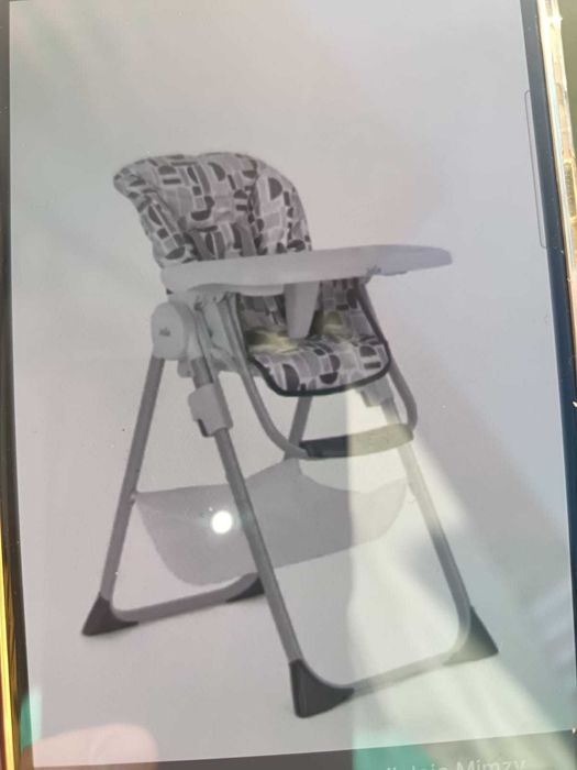 Scaun de masa bebe trei trepte