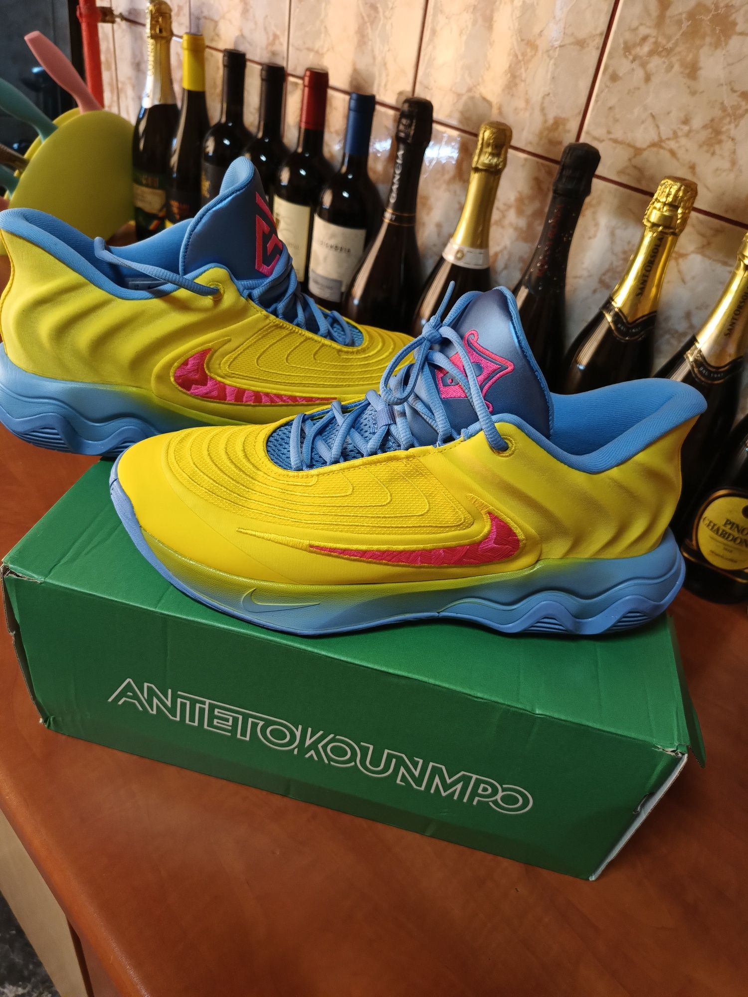 Adidași Nike 45 NOI Galben model super