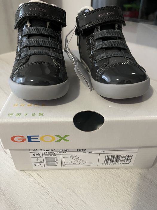 Ghetute Geox fetite