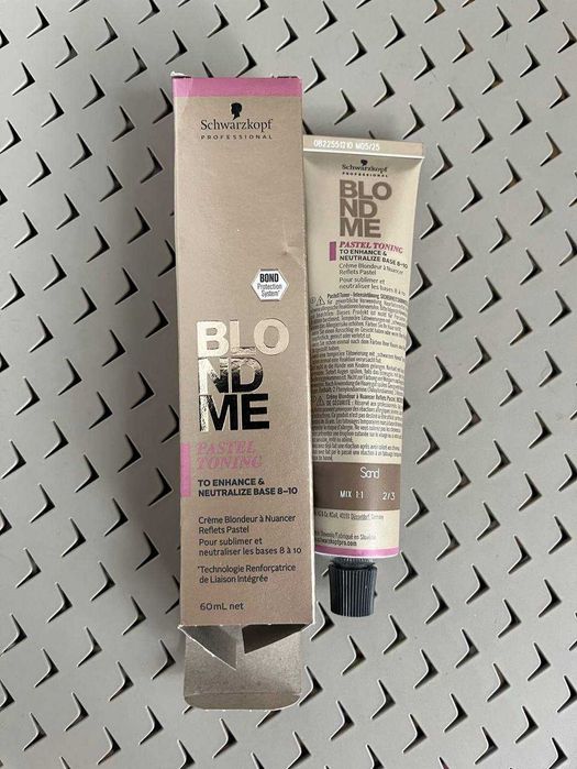 Vopsea Schwarzkopf Professional BlondMe Toner Nisip 60 ml