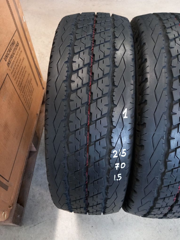 215/70R15 C 109/107S 8PR-4бр.BRIDGESTONE  Неразличими от НОВИ