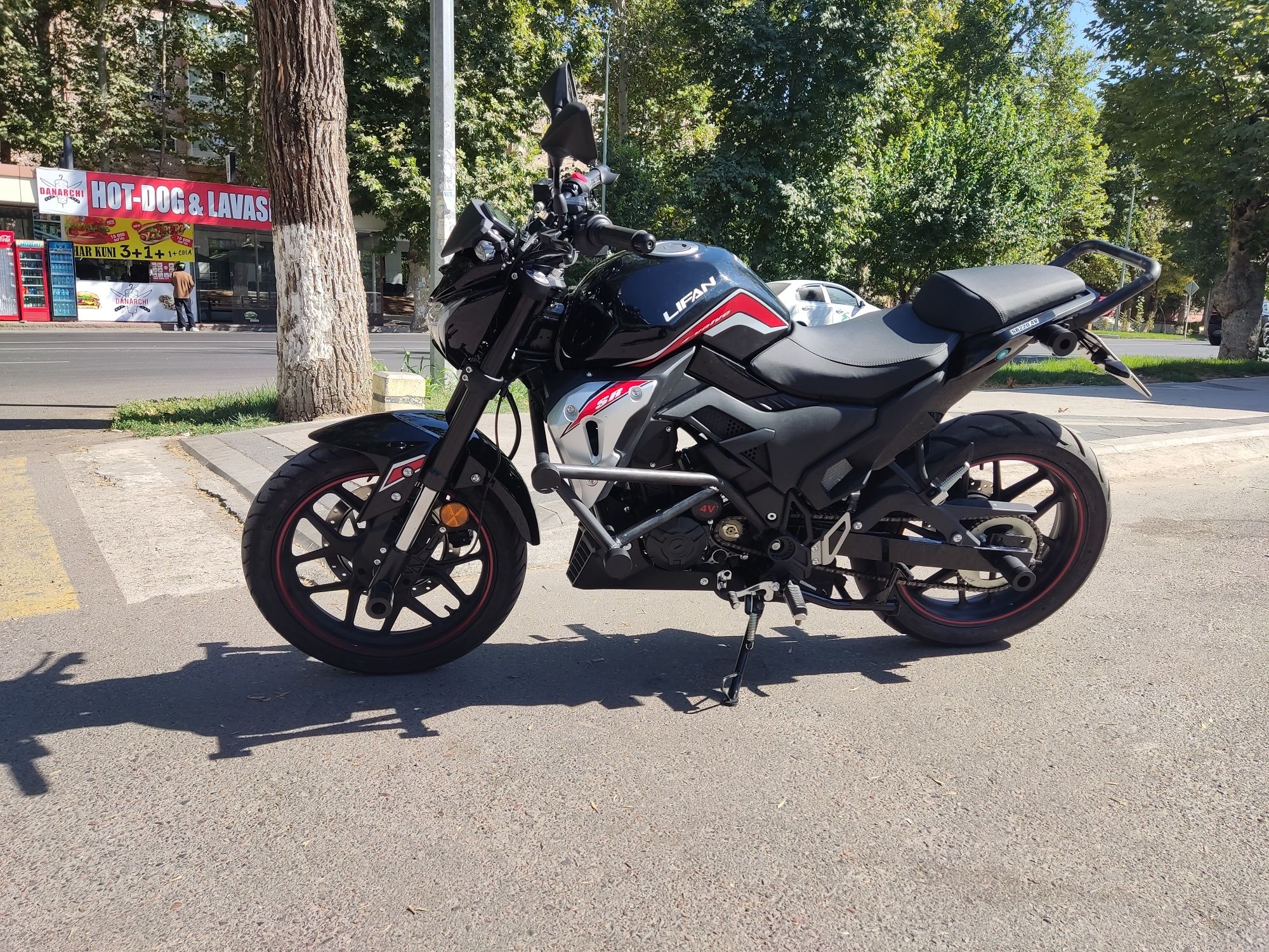 Lifan sr 250 Street