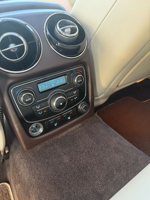 Jaguar XJ 3.0 D Portfolio – 275CP – Full, impecabil, dețin 4 ani