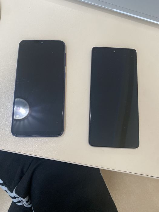 Два телефона не рабочих