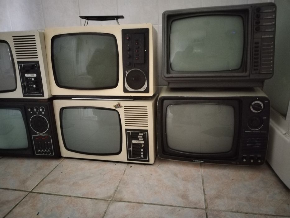 Alb negru românești sport tv