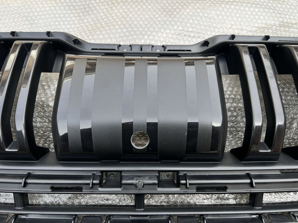 Решетка радиатора Skoda Kodiaq