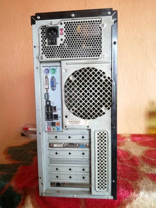 Мн.добър компютър , WIN 10, 8GB RAM