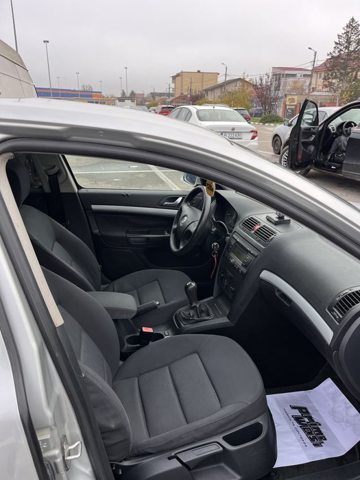 Skoda octavia din 2008 motor 1.6 benzina + GAZ omologat