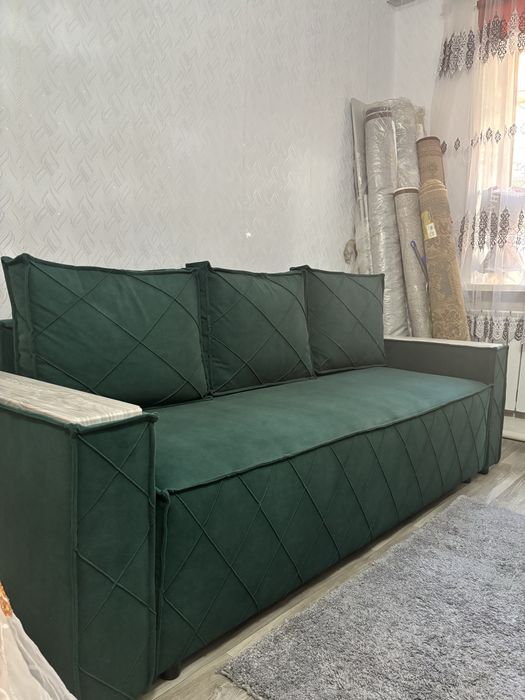 Продам новый диван