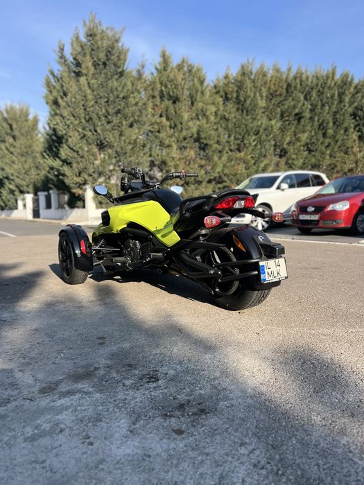 Can-Am Spyder F3-S Special Series Manta