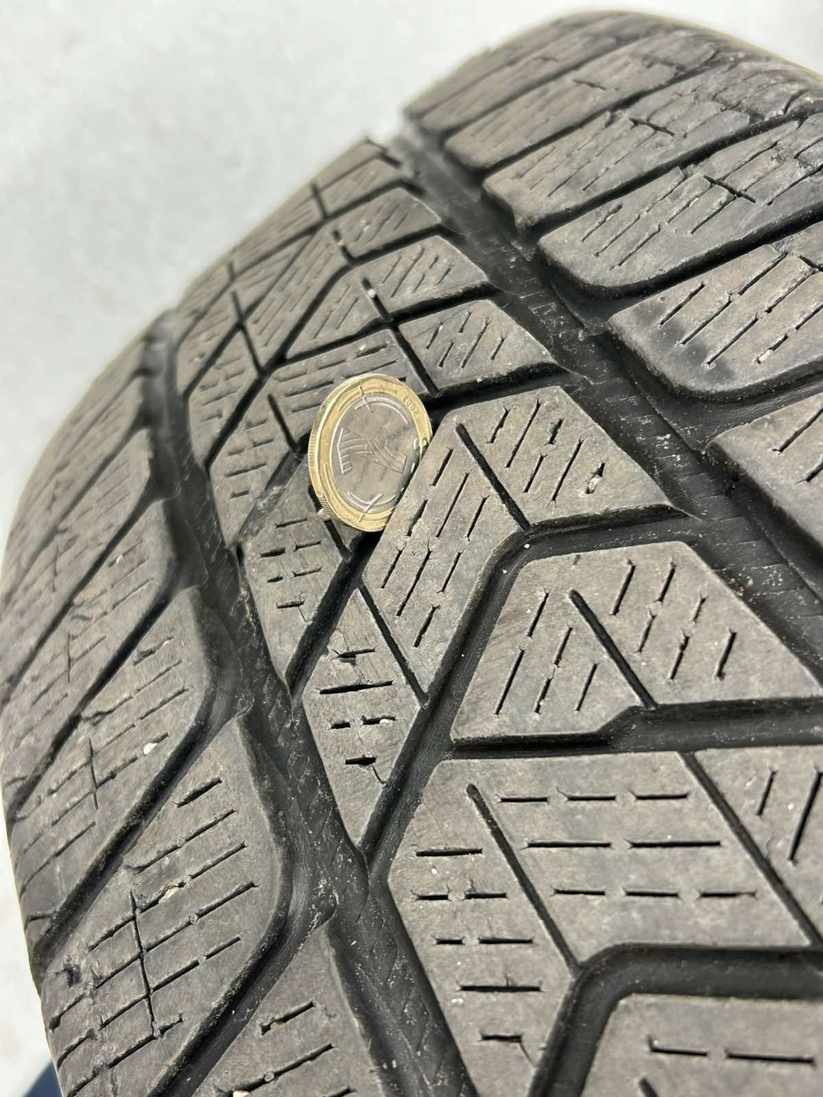 Зимни гуми Pirelli scorpion 225/60/17