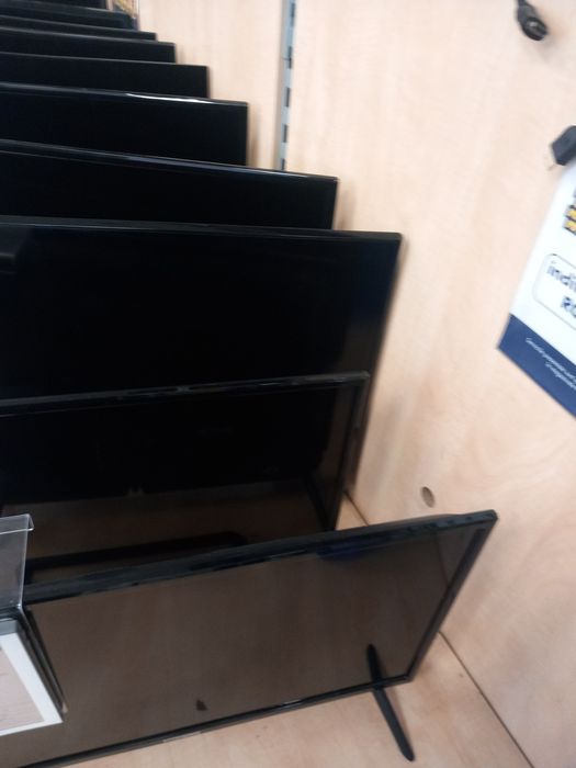 Vând plasme tv mărci bune noi