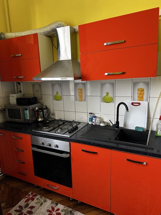 Vand locuinta in zona centrala